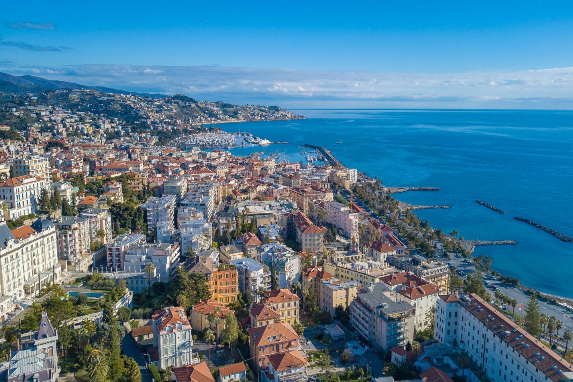 Heroes Apartment Sanremo Centro - Happy Rentals Buitenkant foto