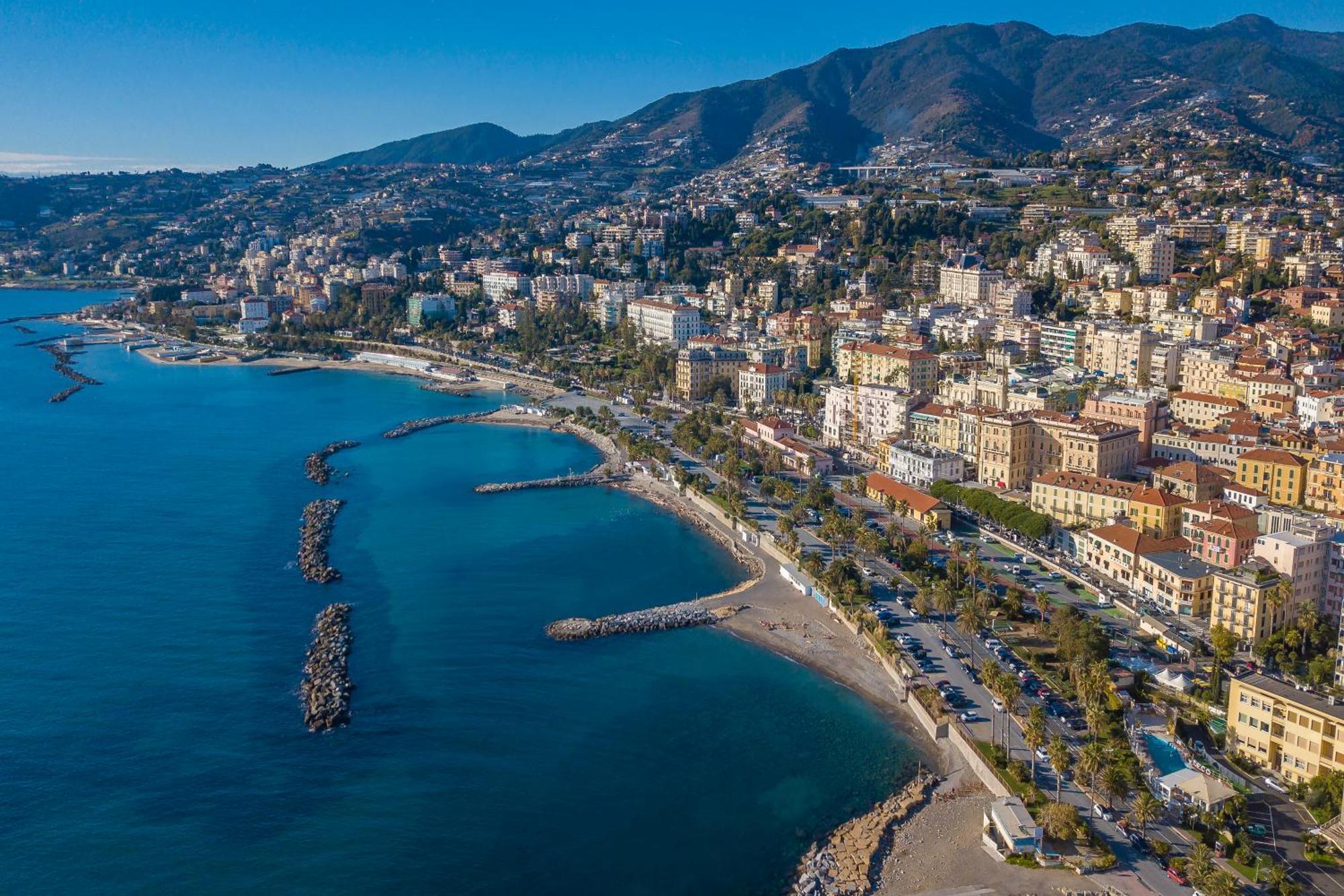 Heroes Apartment Sanremo Centro - Happy Rentals Buitenkant foto
